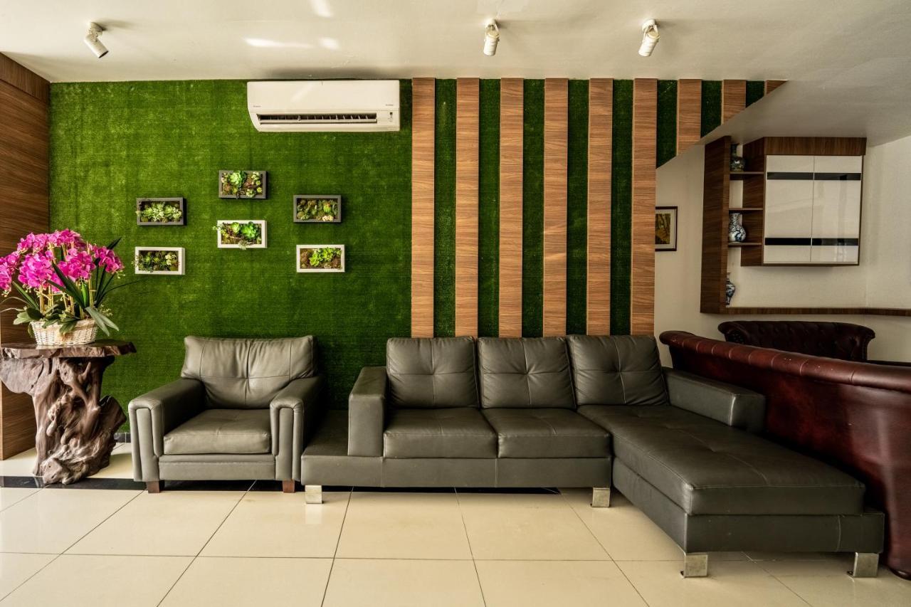 Mary J Hotel Family 10 Pax Room Kota Bharu Exteriér fotografie