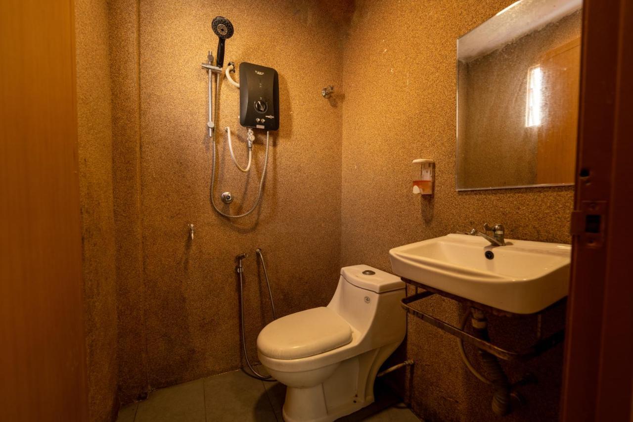 Mary J Hotel Family 10 Pax Room Kota Bharu Exteriér fotografie